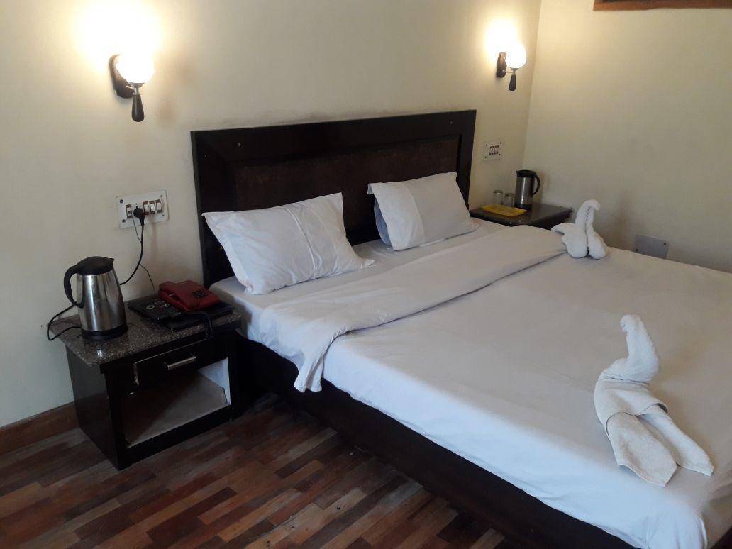 Hotel Jessica Манали Экстерьер фото